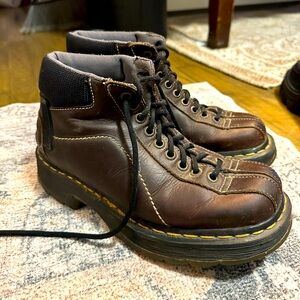 Vintage Doc Dr. Martens 9793 Ankle Boots Size Womens 9 Men 7 Brown Leather 90s